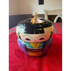 Vintage Japanese Kokeshi trinket box